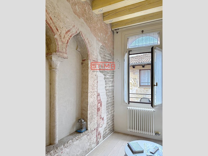 Bilocale in Affitto a Treviso, 1'150€, 75 m²