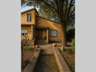Casa Indipendente in Vendita a Firenze, 698'000€, 150 m²