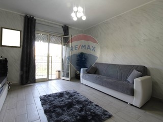 Trilocale in Vendita a Catania, 85'000&euro;, 105 m²