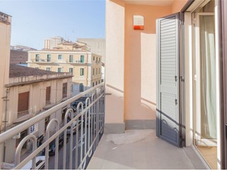 Trilocale in Affitto a Catania, 1'000€, 80 m²