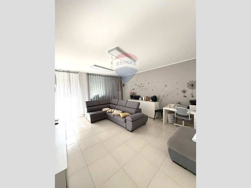 Trilocale in Vendita a Caltagirone, 118'000€, 125 m²