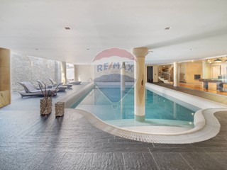 Villa in Vendita a Seveso, 1'480'000€, 493 m²