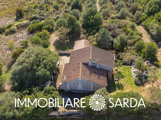 Casa Indipendente in Vendita a Luogosanto, 250'000€, 138 m²