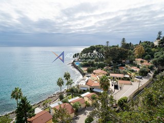 Bilocale in Vendita a Bordighera, 369'000€, 45 m²