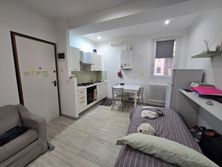 Monolocale in Affitto a Ferrara, 400€, 35 m²