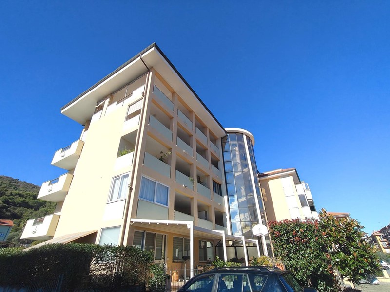 Quadrilocale in Vendita a Andora, 419'000€, 125 m²