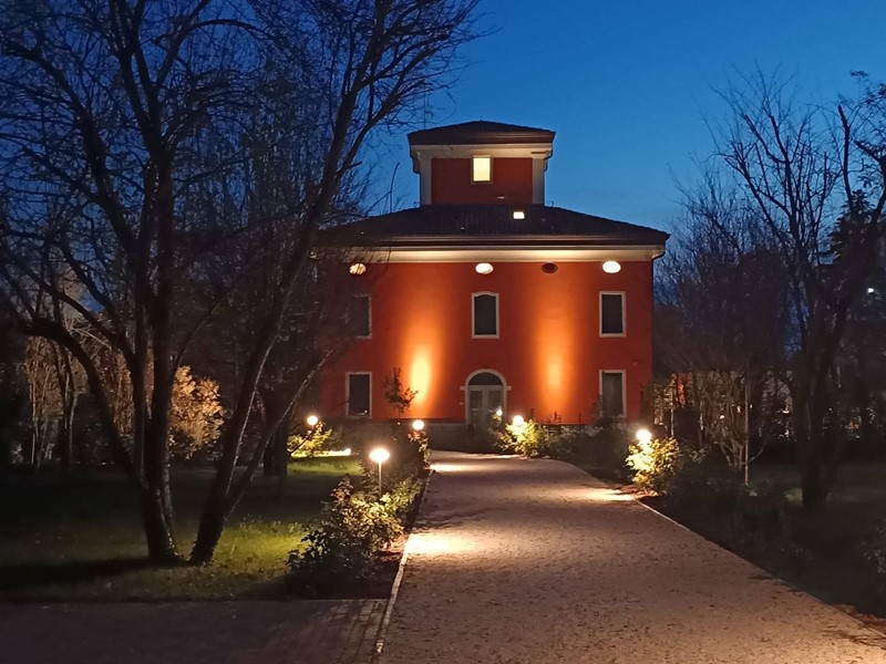 Appartamento in Affitto a Modena, 1'250&euro;, 120 m²