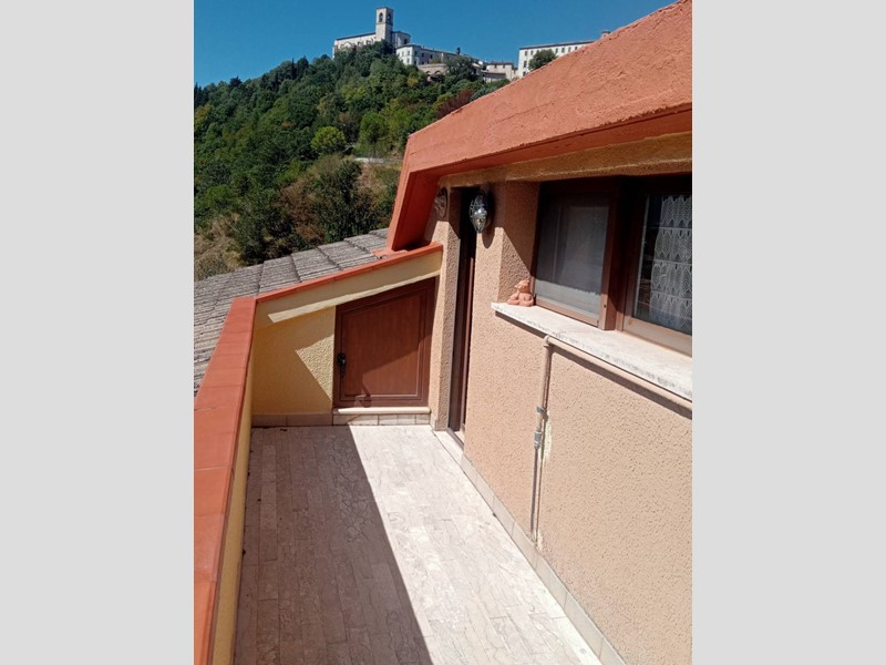 Appartamento in Vendita a Sassoferrato, 79'000&euro;, 200 m²