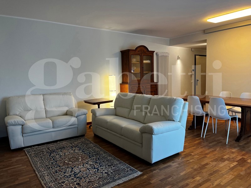 Appartamento in Affitto a Monselice, 1'000€, 120 m², arredato