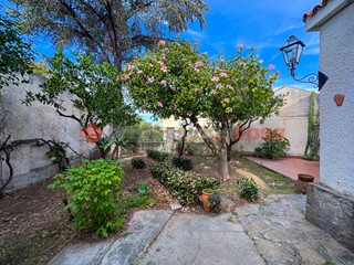 Casa Indipendente in Vendita a Pace del Mela, 120'000€, 180 m²