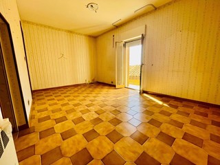 Quadrilocale in Vendita a Agrigento, 27'000€, 150 m²