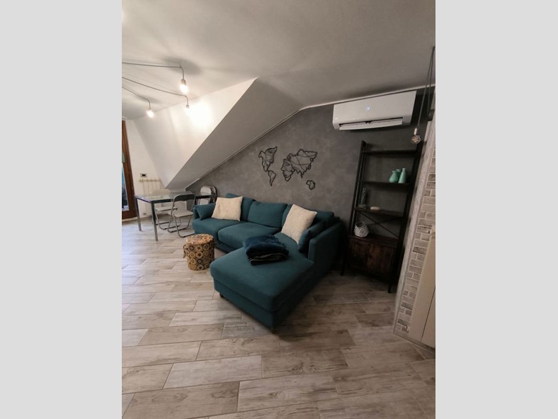 Bilocale in Vendita a Monterotondo, 88'000€, 40 m², arredato