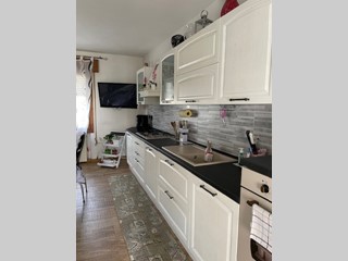 Villa in Vendita a Villadose, 120'000€, 145 m²