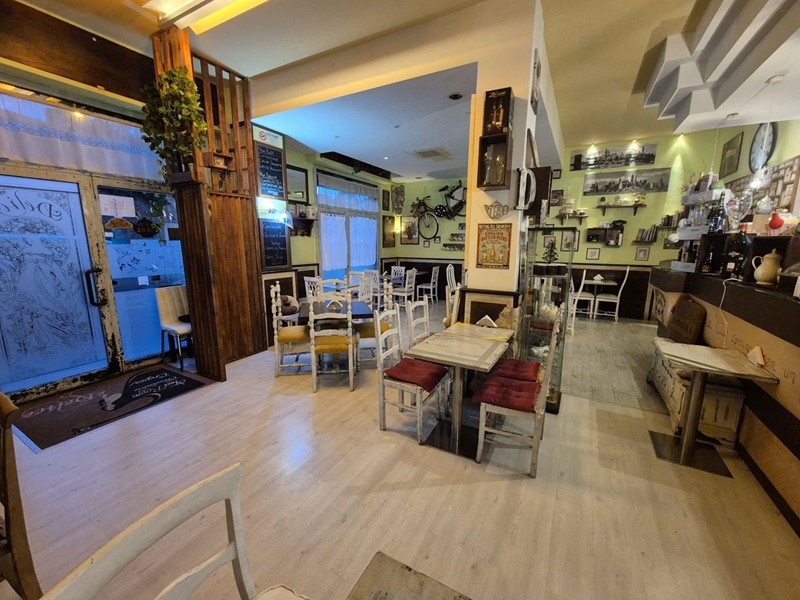 Negozio in Vendita a Grosseto, 200'000€, 100 m²