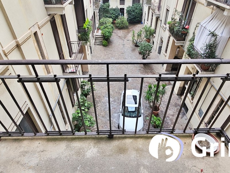 Bilocale in Affitto a Milano, 1'200&euro;, 56 m², arredato