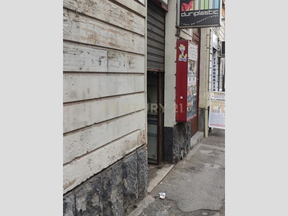 Attività commerciale in Vendita a Catania, 55'000&euro;, 20 m²