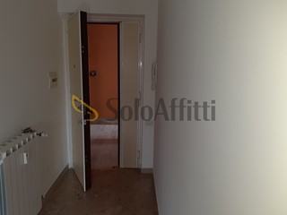 Trilocale in Affitto a Roma, zona Ciampino-Morena, 950€, 85 m²
