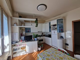 Appartamento in Vendita a Perugia, 158'000&euro;, 122 m²