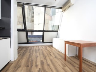 Trilocale in Vendita a Genova, zona Foce, 100'000€, 35 m²