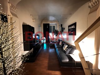 Quadrilocale in Vendita a La Spezia, zona Centro, 395'000€, 90 m², arredato