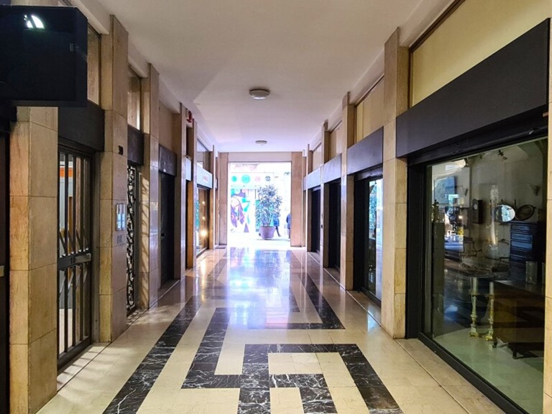 Immobile commerciale in Vendita a Brescia, 83'000&euro;, 97 m²