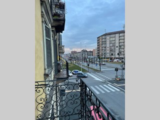 Quadrilocale in Affitto a Torino, zona San Donato, 600&euro;, 85 m², arredato