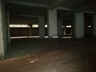Box in Vendita a Roma, 799'000€, 1153 m²