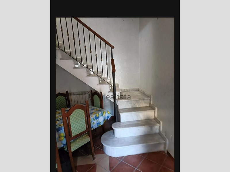 Quadrilocale in Affitto a Caltagirone, zona C'entro , 350€, 110 m²