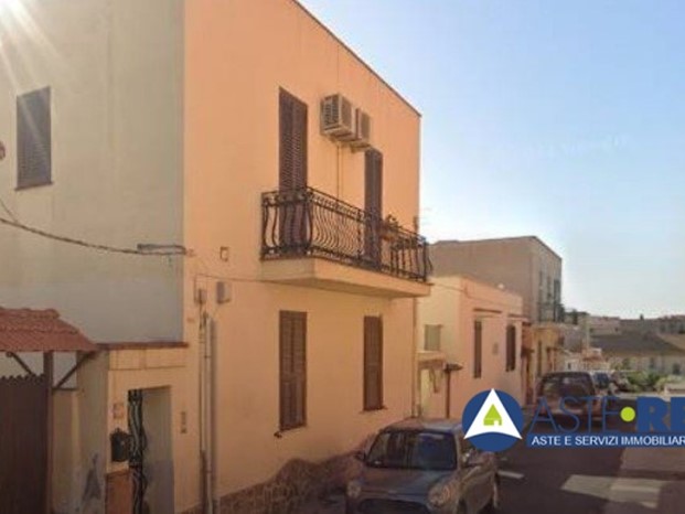Trilocale in Vendita a Civitavecchia, 104'063€, 108 m²