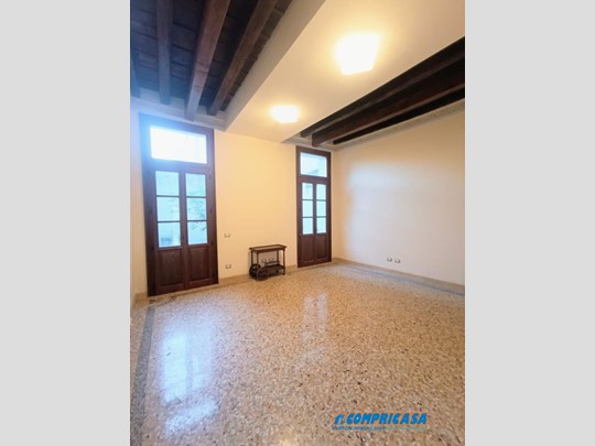 Ufficio in Affitto a Montagnana, 450&euro;, 45 m²