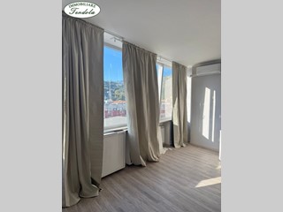 Bilocale in Vendita a Carrara, 95'000€, 50 m²