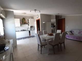 Trilocale in Vendita a Pescara, 115'000€, 95 m²