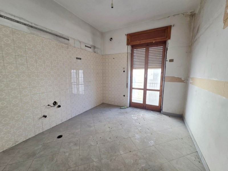 Bilocale in Vendita a Casoria, 114'000€, 68 m²