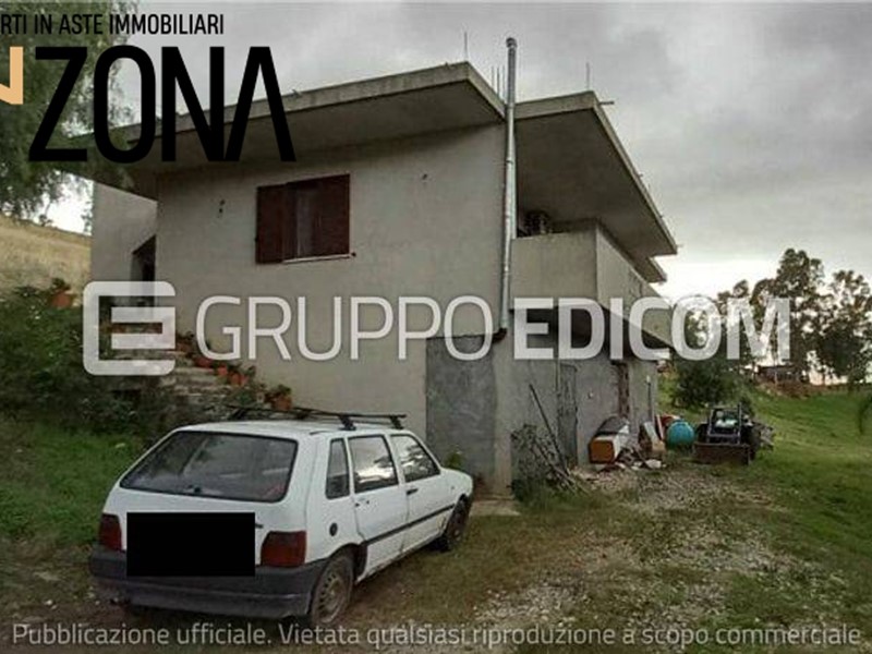 Quadrilocale in Vendita a Marina di Gioiosa Ionica, 48'938€, 200 m²