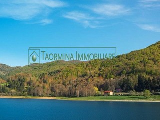 Quadrilocale in Vendita a Cotronei, 20'000&euro;, 70 m²