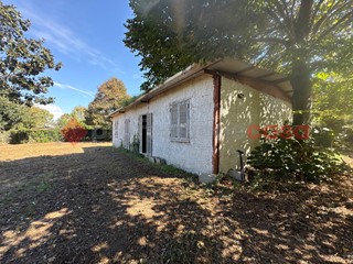 Casa Indipendente in Vendita a Terracina, 105'000€, 100 m²