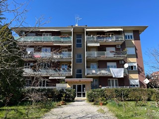 Trilocale in Vendita a Gorizia, 130'000€, 122 m²