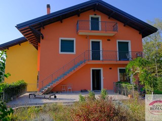 Appartamento in Vendita a Sassello, 130'000€, 95 m², con Box