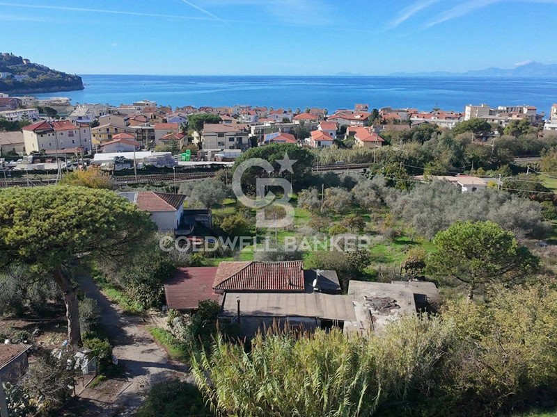 Villa in Vendita a Agropoli, 280'000€, 146 m²