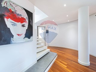 Casa Semi Indipendente in Affitto a Roma, 3'000&euro;, 200 m², con Box