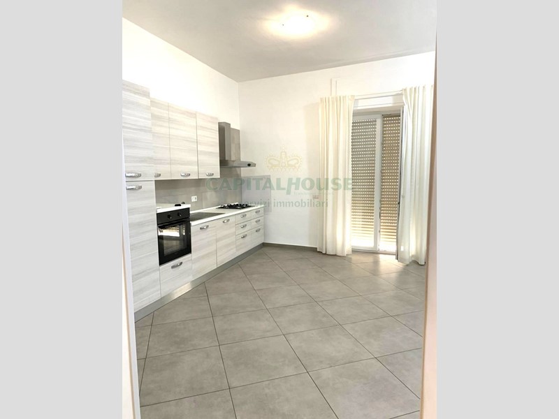 Trilocale in Affitto a Santa Maria Capua Vetere, 650€, 80 m²