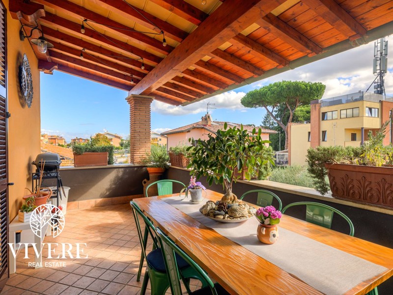 Trilocale in Vendita a Frascati, 239'000€, 92 m²