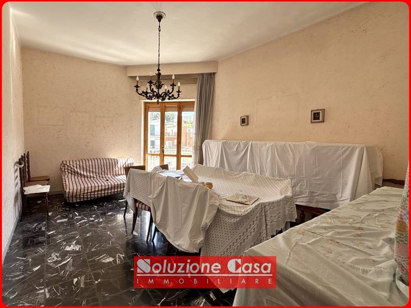 Casa Indipendente in Vendita a Canosa di Puglia, 135'000€, 120 m²