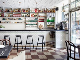 Attività commerciale in Vendita a Gorla Minore, 69'000€, 60 m²