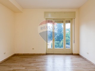 Trilocale in Vendita a Acireale, 115'000€, 88 m²