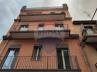 Monolocale in Affitto a Aci Catena, 380€, 32 m²