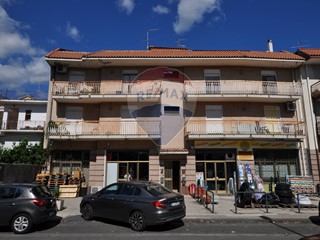 Trilocale in Vendita a Mascali, 59'000€, 100 m²