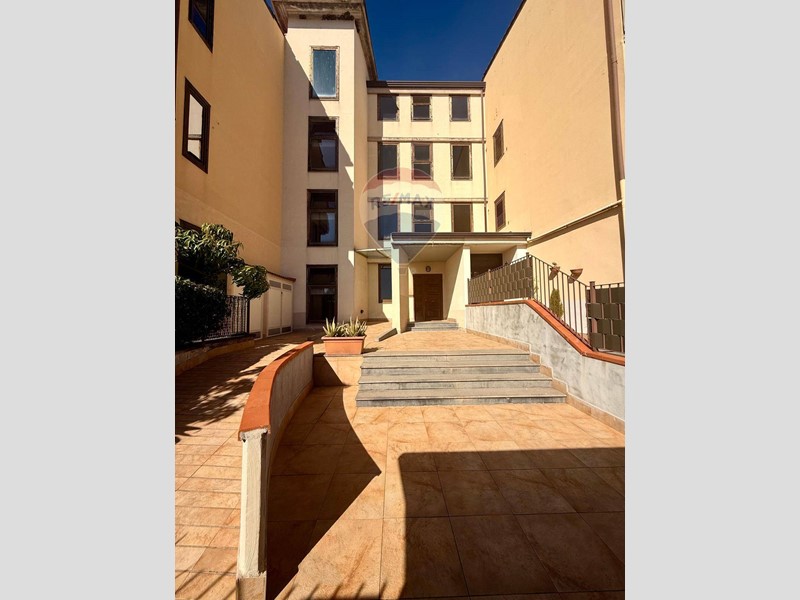 Trilocale in Vendita a Fiumefreddo di Sicilia, 118'000€, 79 m²