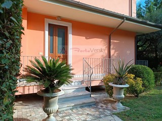 Villetta a schiera in Vendita a Seravezza, 750'000&euro;, 160 m²