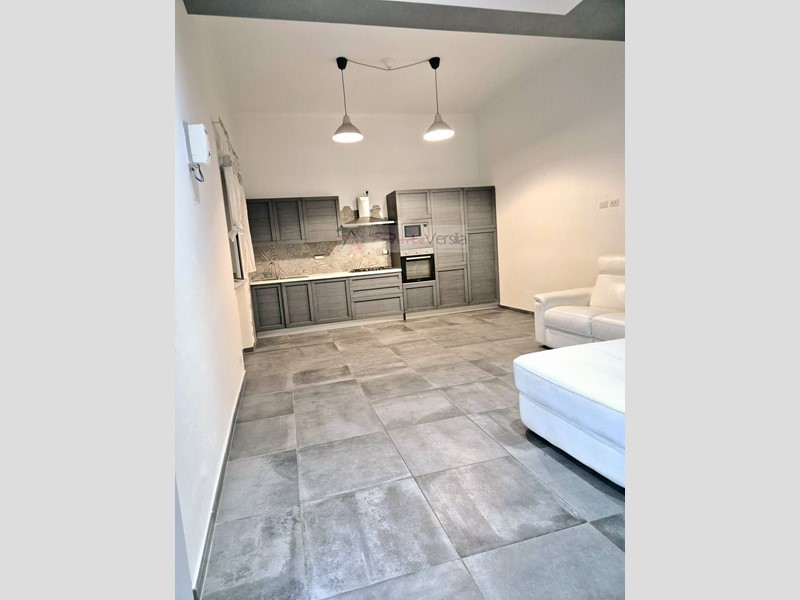 Villa in Vendita a Carrara, 420'000€, 130 m²